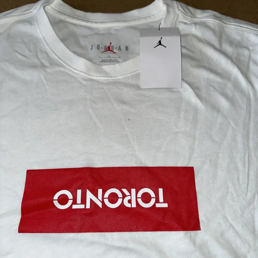 RARE Jordan Toronto Box Logo Graphic Shirt DO7857-100 White Size Large